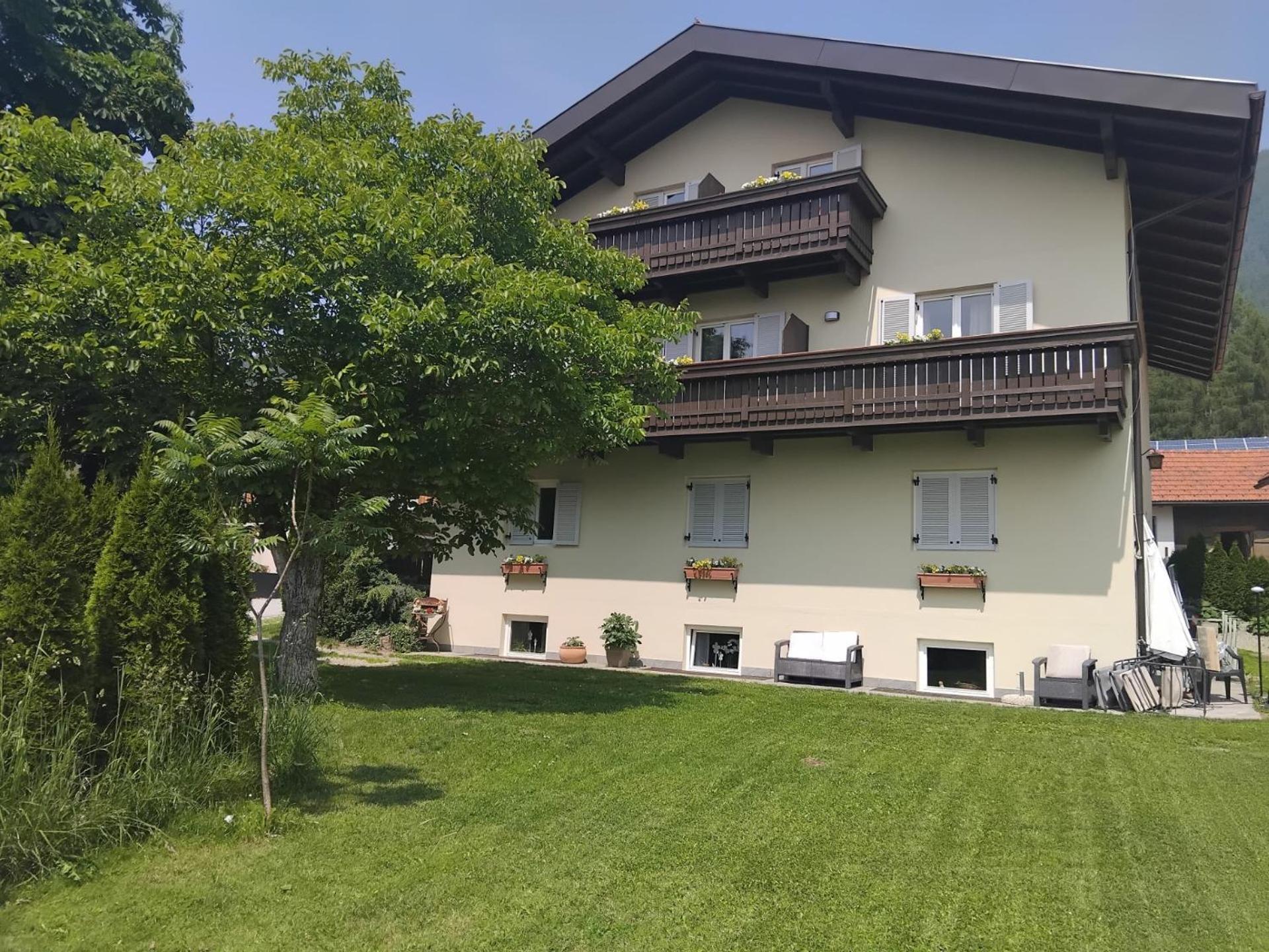 Garni Hattlerhof B&B Brunico Esterno foto